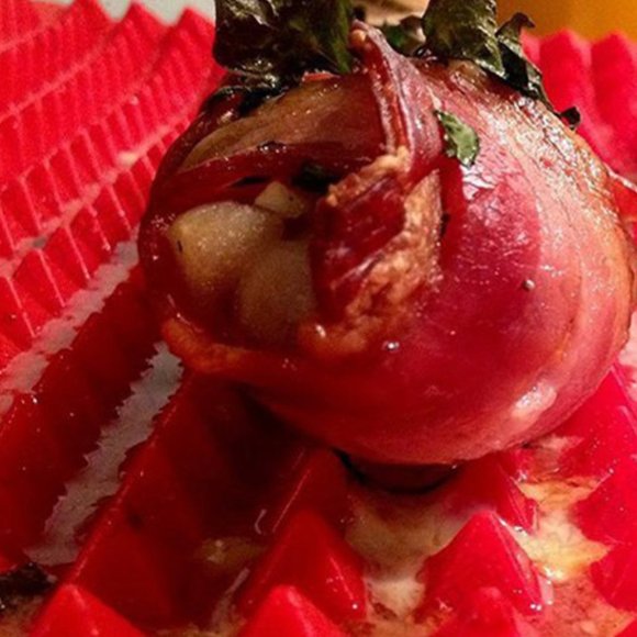 Essentric Non-Stick Silicone Cooking And Baking Mat - Picture 2 of 7